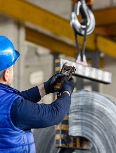 Atendemos <b>Grandes Empresas</b>, <b>Governos</b> e <b>Indústrias</b>.